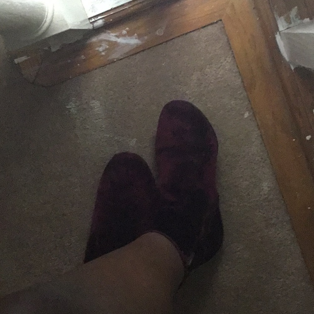 This is a rose boots